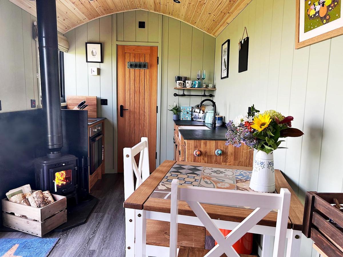 Luxury Shepherd Hut In The Peak District Bakewell Luaran gambar