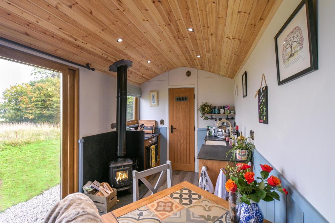 Luxury Shepherd Hut In The Peak District Bakewell Luaran gambar